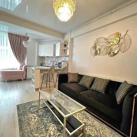 Royal Sea By Stefan Building 3*