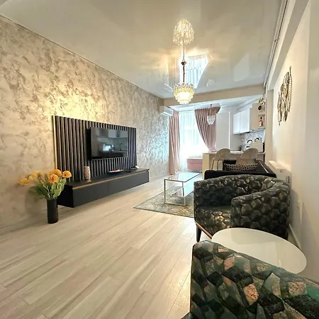 Royal Sea By Stefan Building 3*